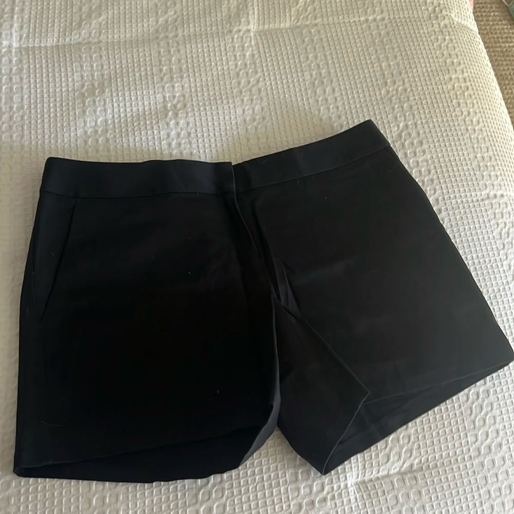 NWOT Express black tailored short